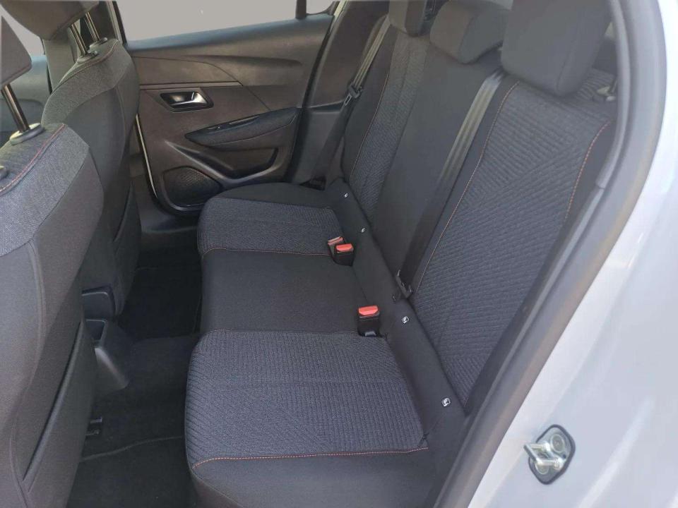 peugeot-208-2026-gasolina-1199cc