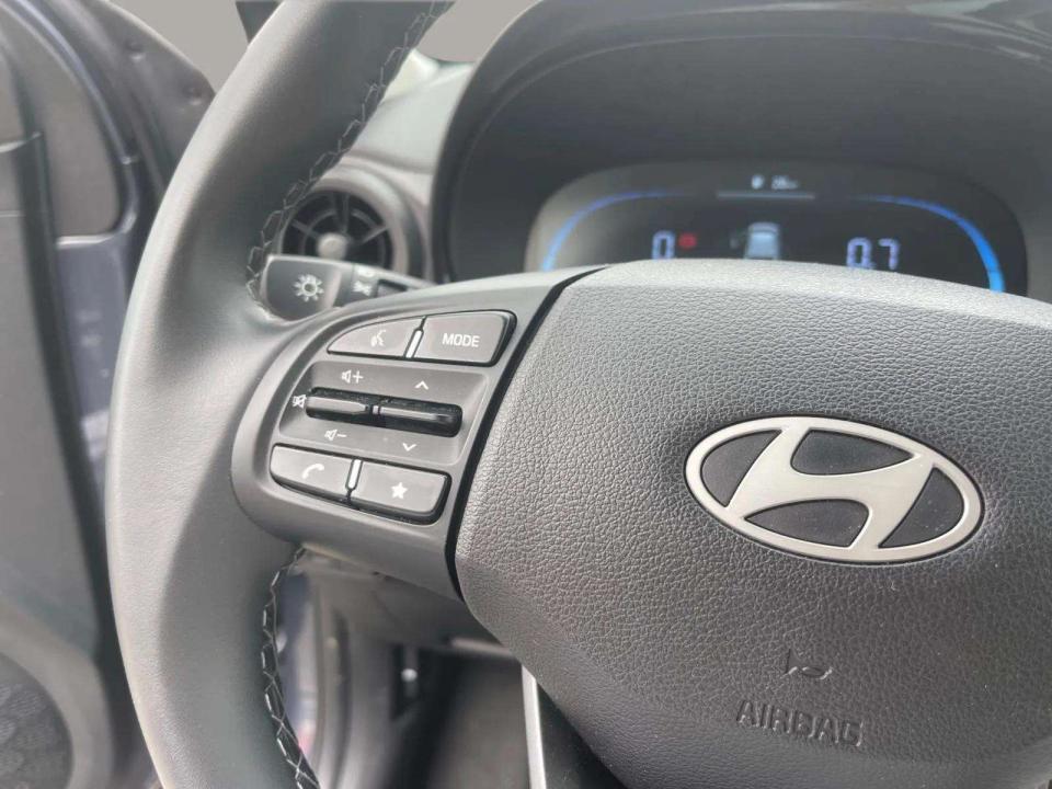 hyundai-i10-2025-gasolina-998cc