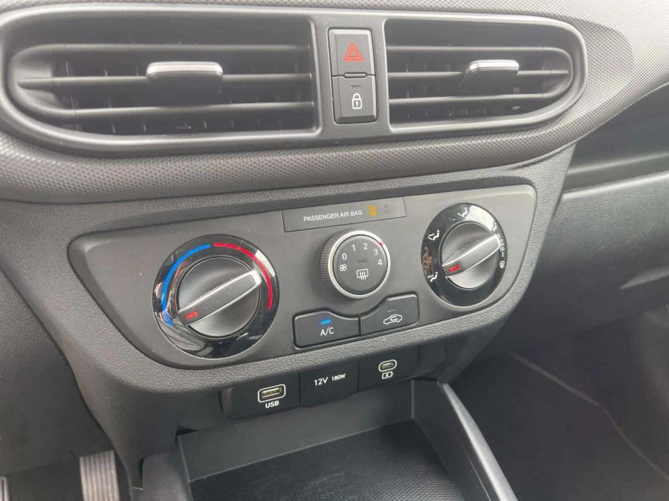 hyundai-i10-2025-gasolina-998cc