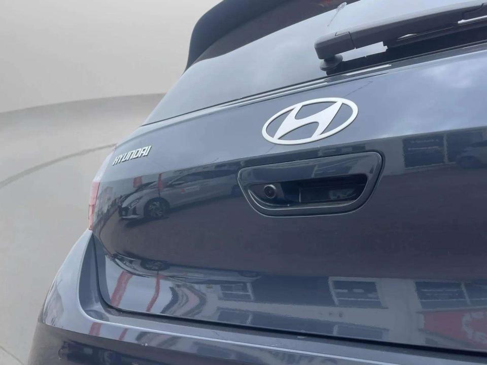 hyundai-i10-2025-gasolina-998cc