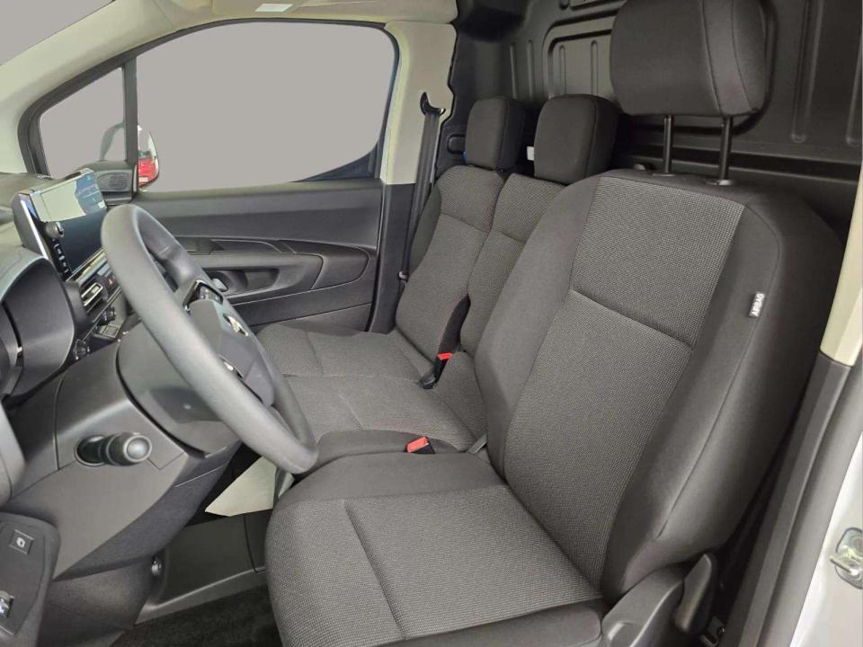 opel-combo-2026-diesel-1499cc