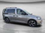 volkswagen-caddy-2025-hibrido-1498cc