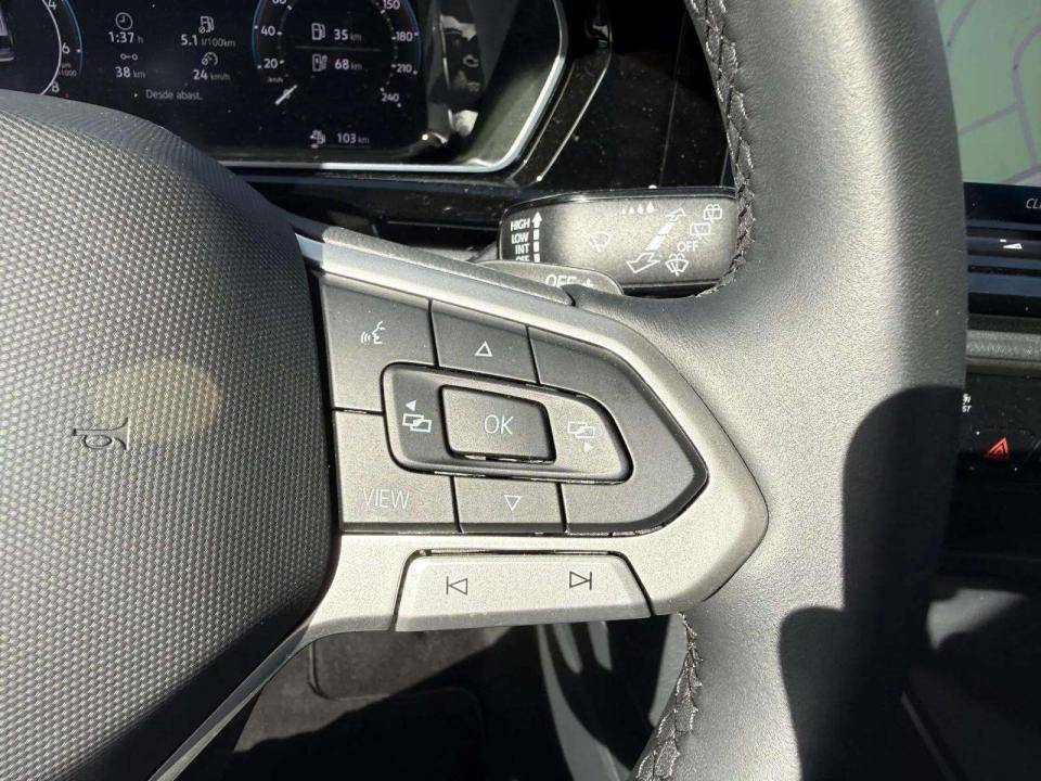volkswagen-caddy-2025-hibrido-1498cc