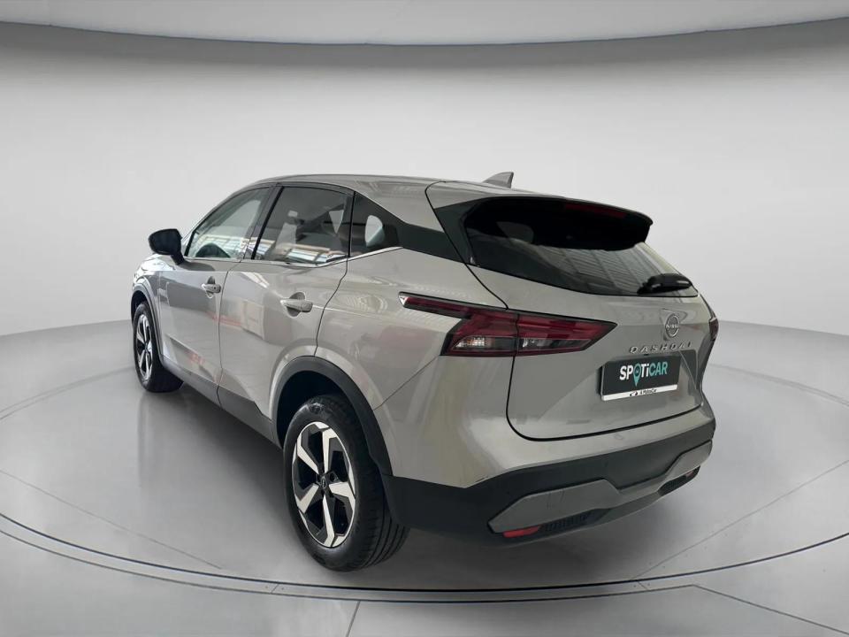 nissan-qashqai-2024-gasolina-1332cc