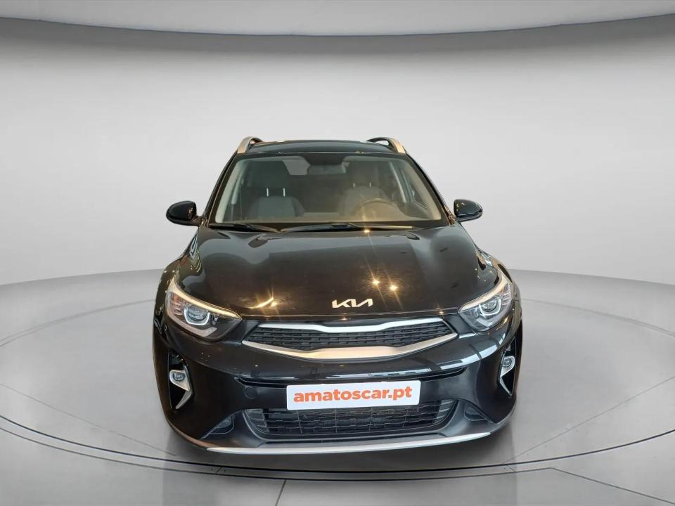 kia-stonic-2024-gasolina-1197cc