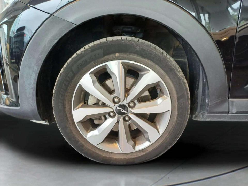 kia-stonic-2024-gasolina-1197cc