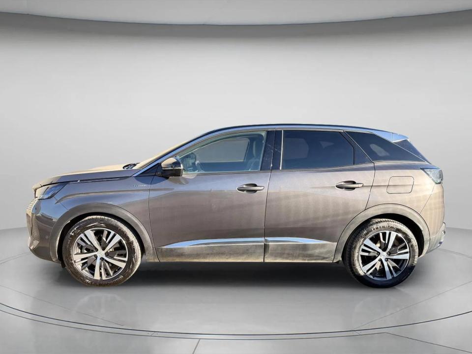 peugeot-3008-2022-hibrido-1598cc