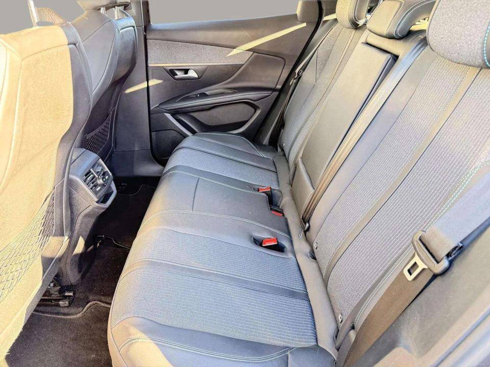peugeot-3008-2022-hibrido-1598cc