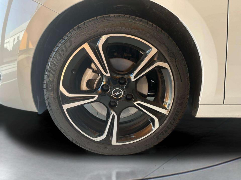 opel-corsa-2026-gasolina-1199cc