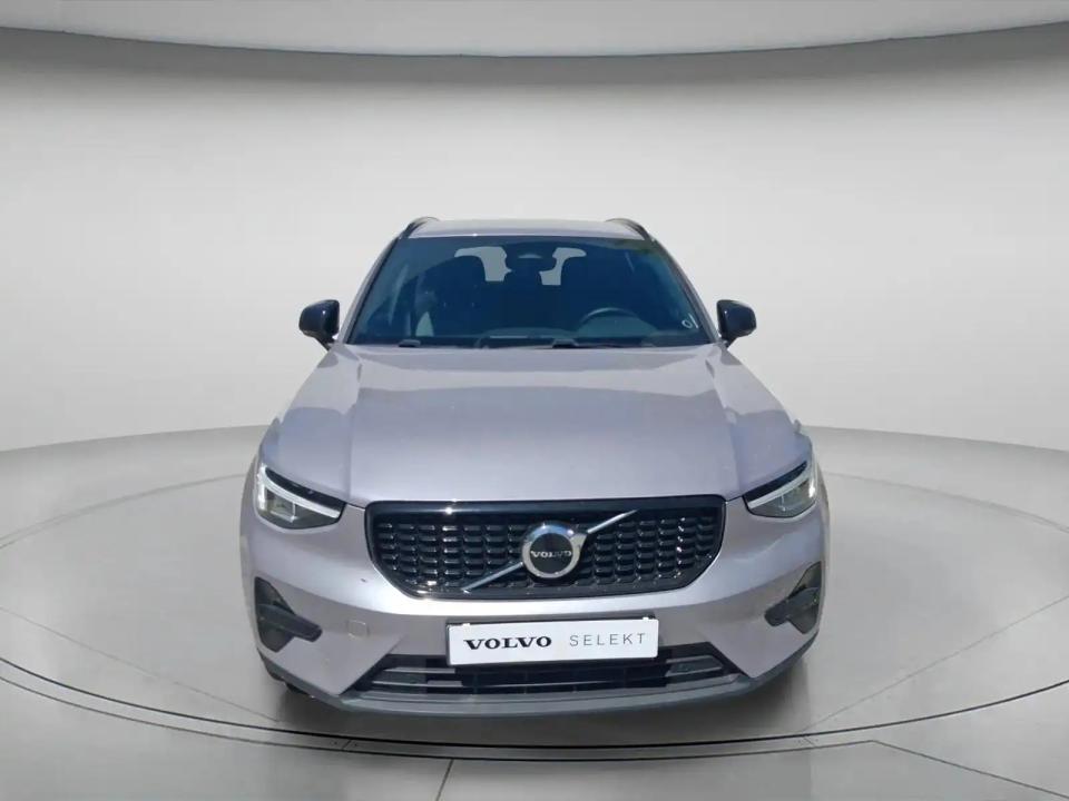 volvo-xc40-2025-hibrido-1969cc