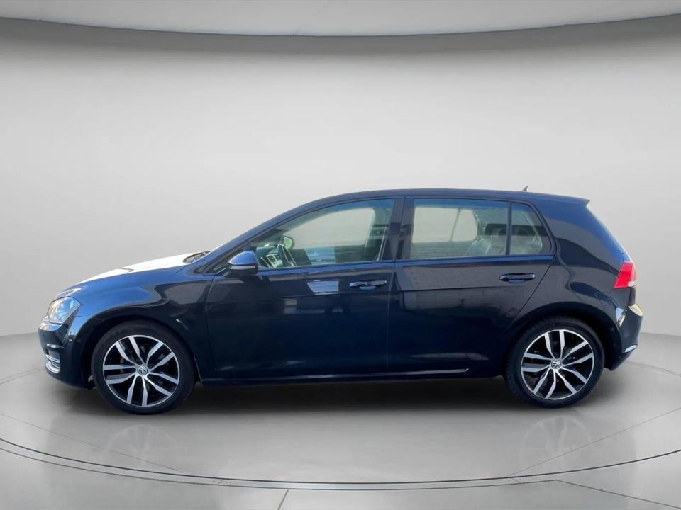 volkswagen-golf-2015-diesel-1968cc