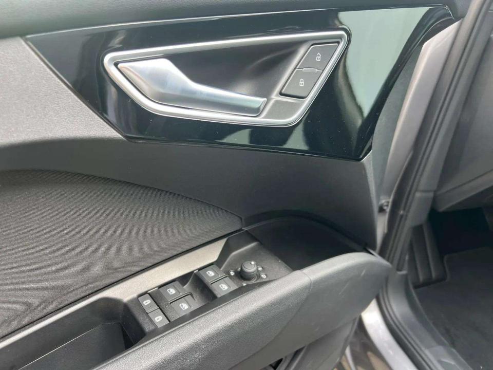 audi-q4-e-tron-2025-eletrico-0cc