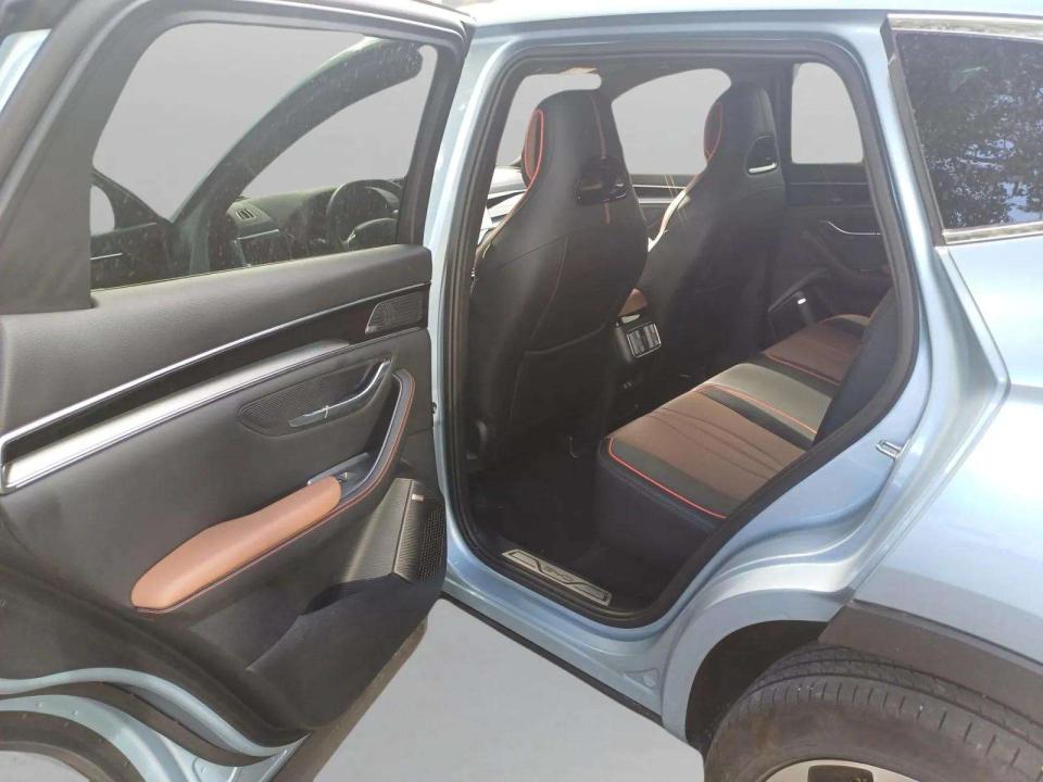 byd-seal-u-2025-hibrido-1498cc
