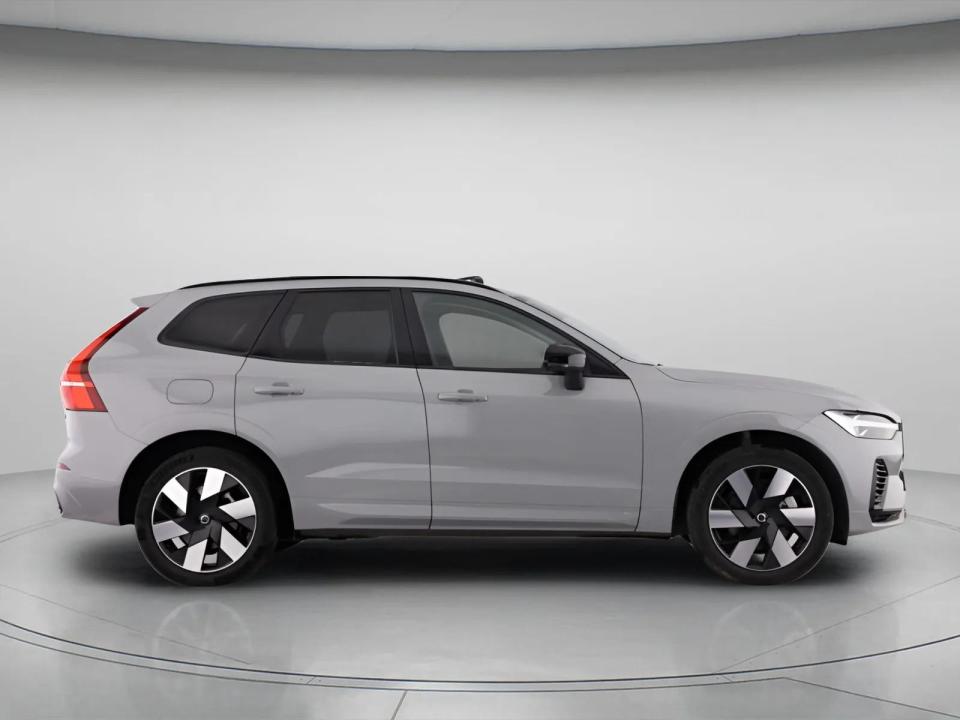 volvo-xc60-2025-hibrido-1969cc