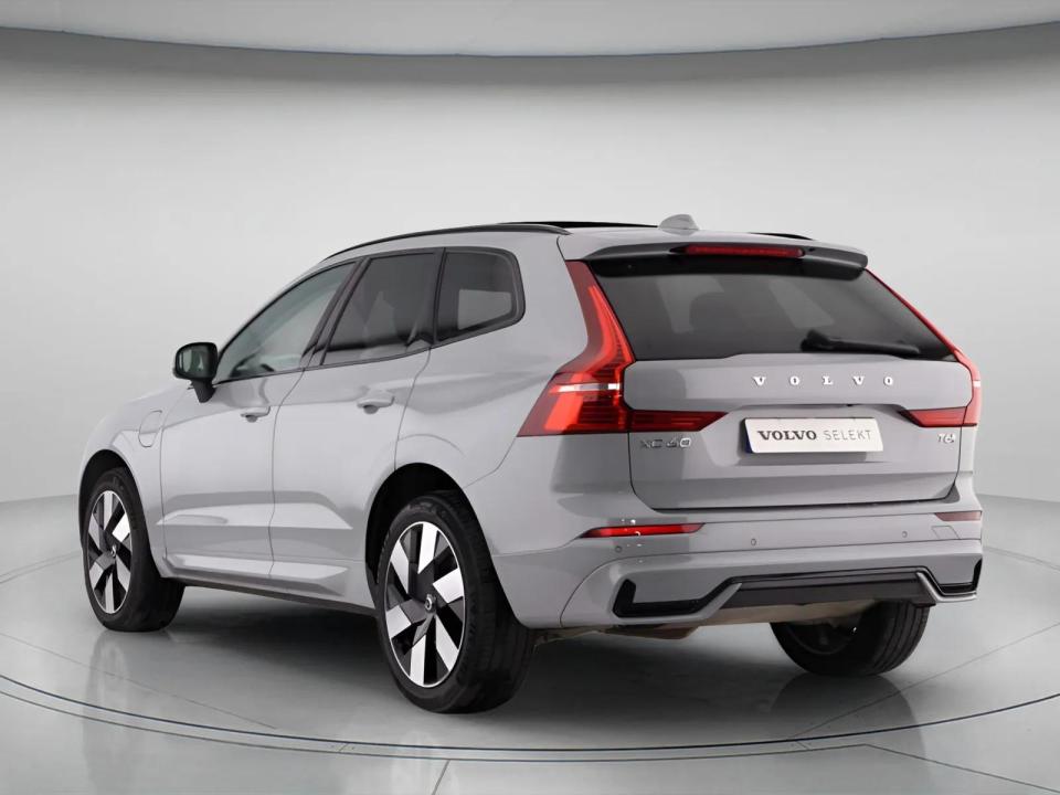 volvo-xc60-2025-hibrido-1969cc