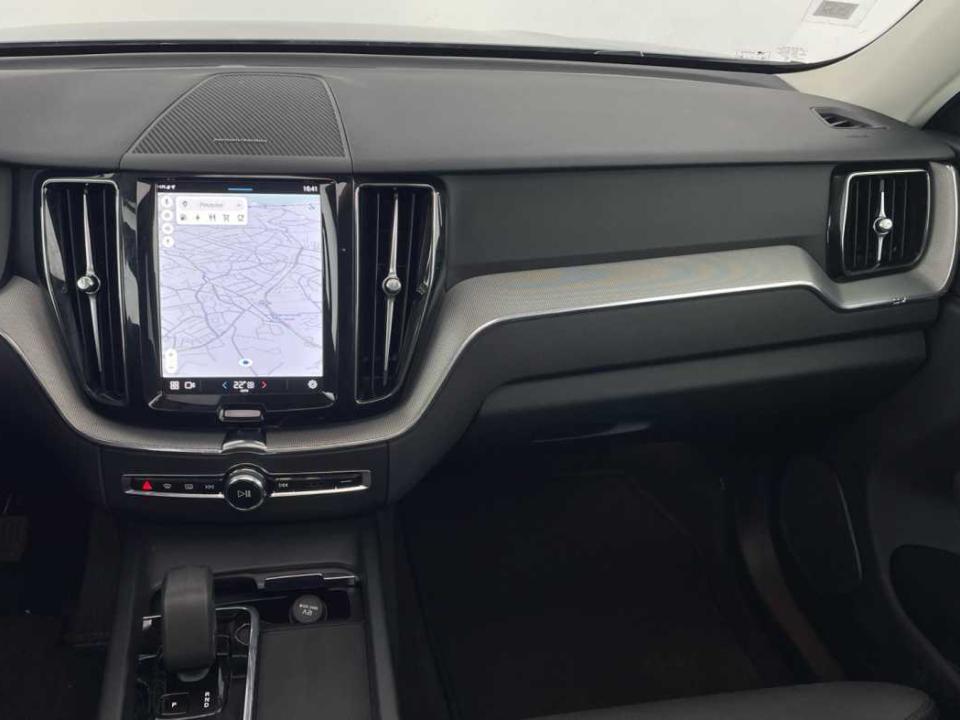 volvo-xc60-2025-hibrido-1969cc