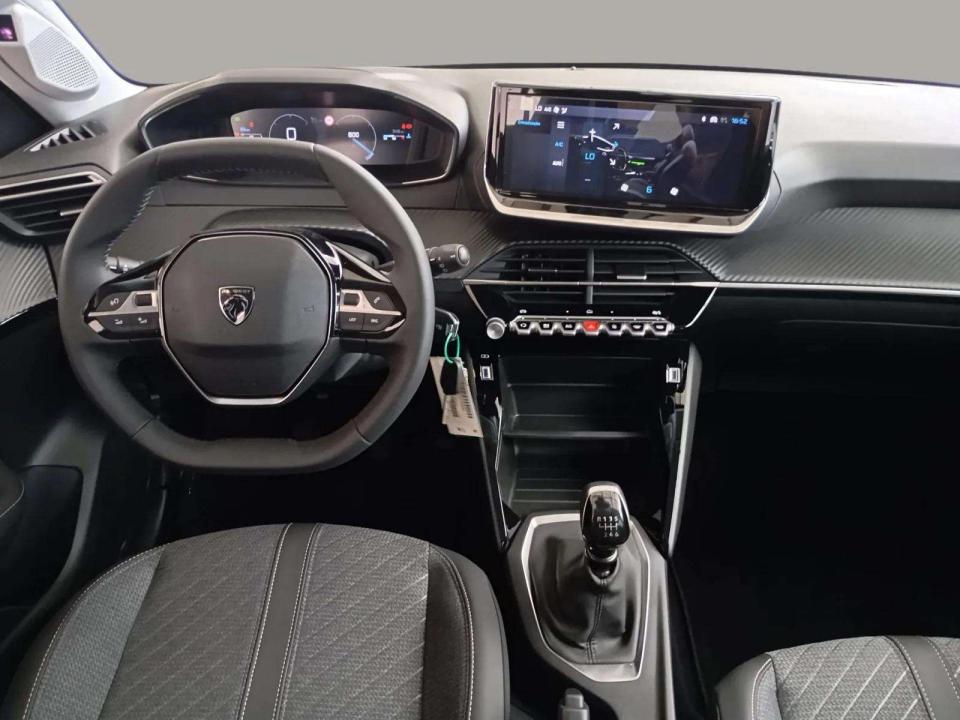 peugeot-208-2026-gasolina-1199cc