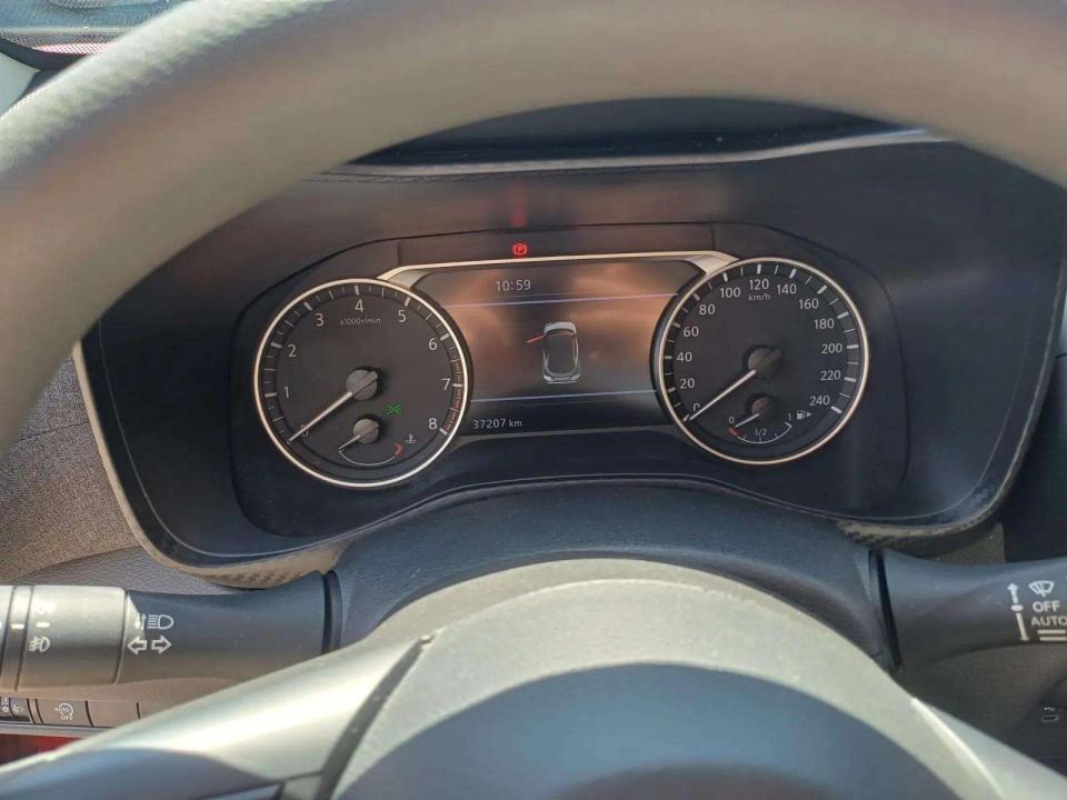 nissan-juke-2025-gasolina-999cc