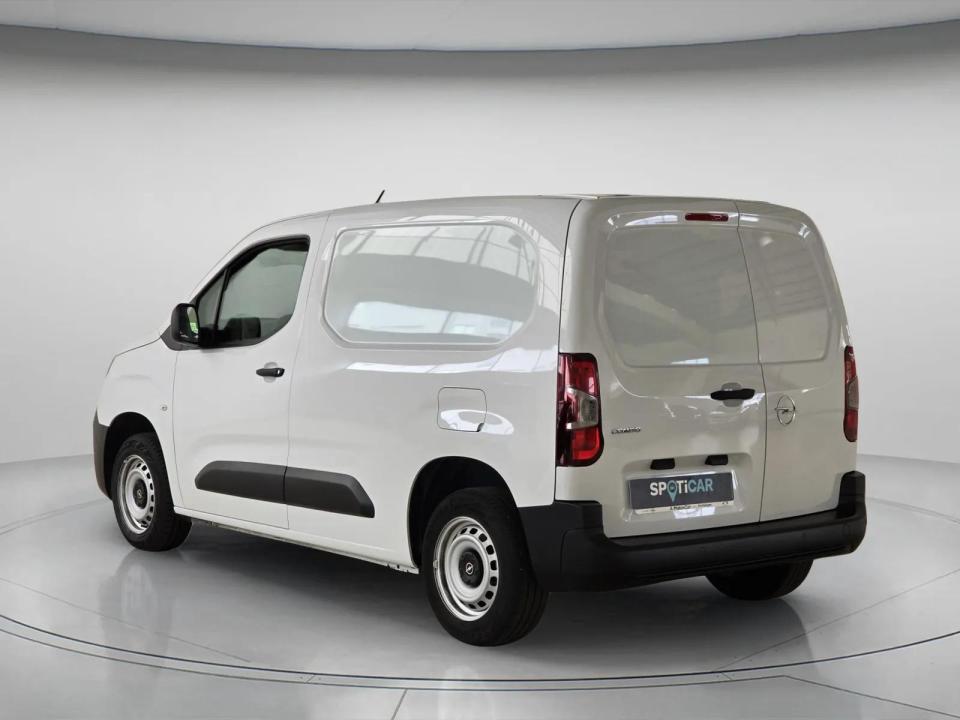 opel-combo-2026-diesel-1499cc