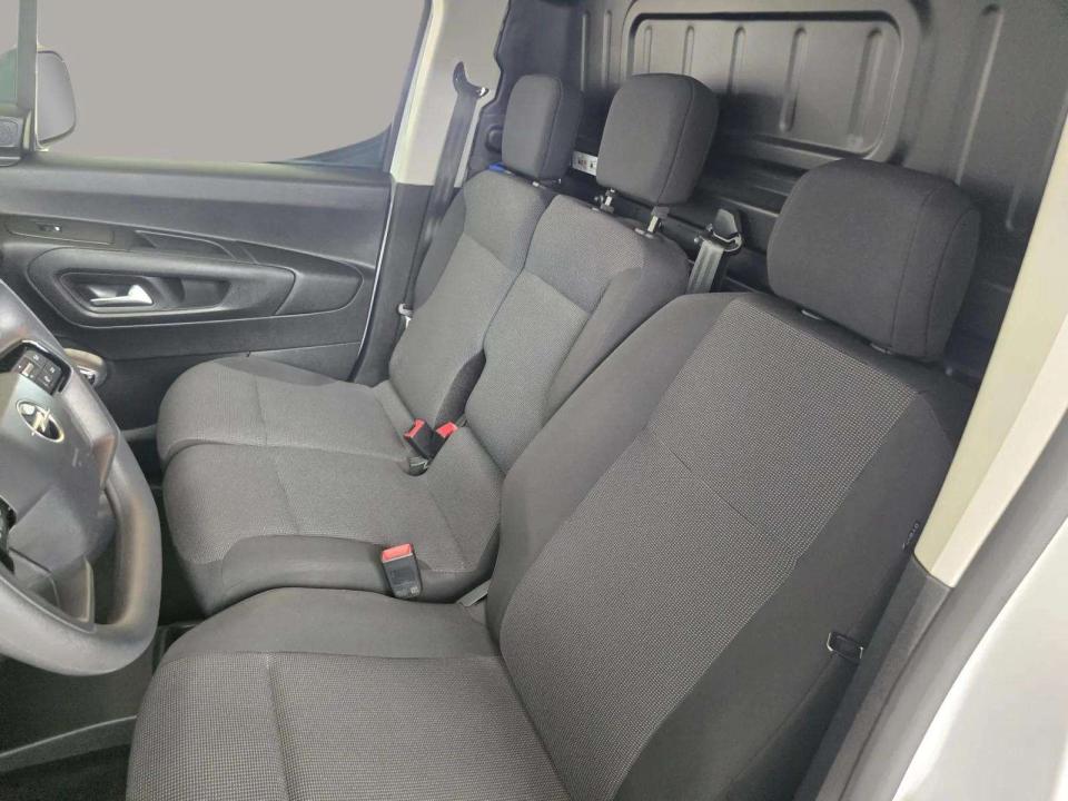 opel-combo-2026-diesel-1499cc