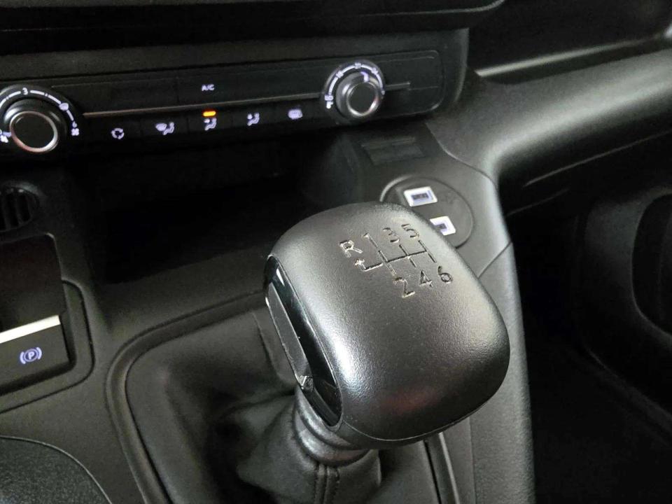 opel-combo-2026-diesel-1499cc