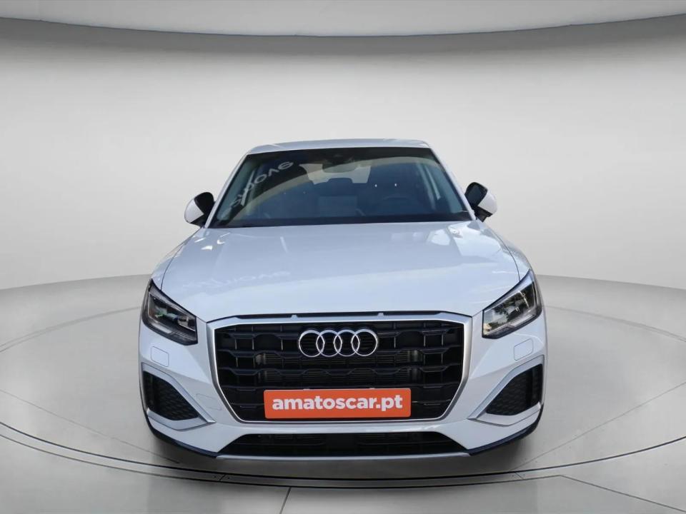 audi-q2-2026-gasolina-999cc