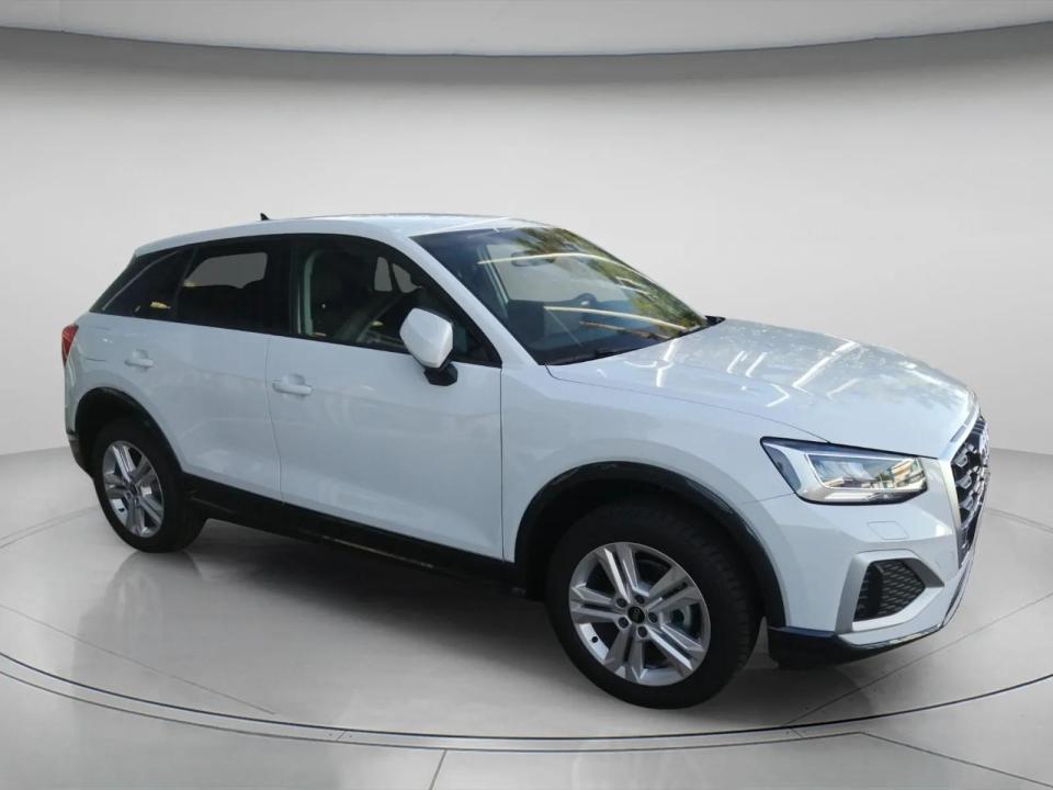 audi-q2-2026-gasolina-999cc