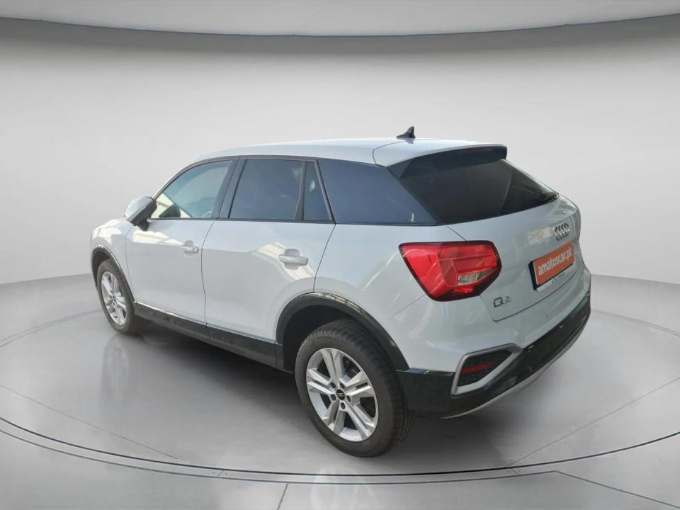audi-q2-2026-gasolina-999cc