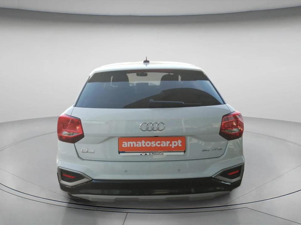 audi-q2-2026-gasolina-999cc