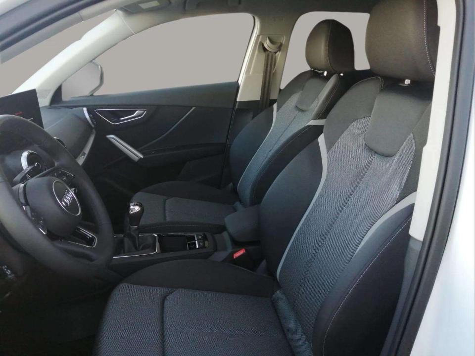 audi-q2-2026-gasolina-999cc