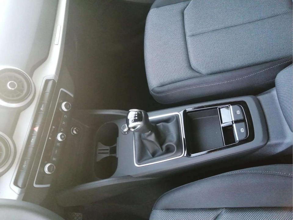 audi-q2-2026-gasolina-999cc