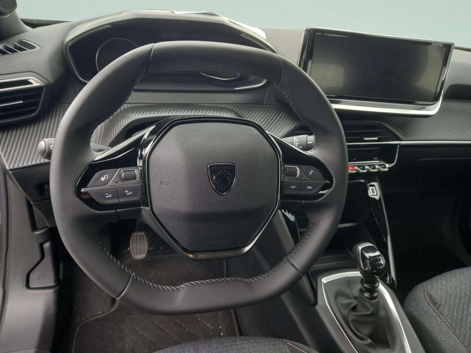 peugeot-2008-2025-gasolina-1199cc