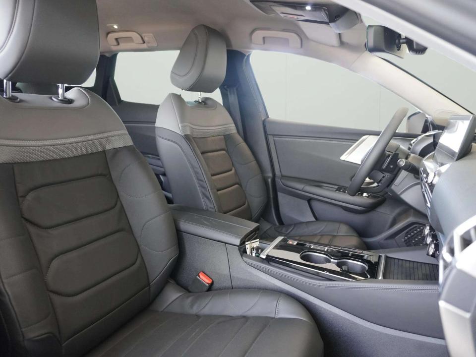 citroen-c5-x-2026-hibrido-1598cc