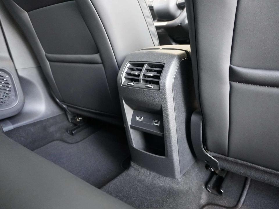 citroen-c5-x-2026-hibrido-1598cc