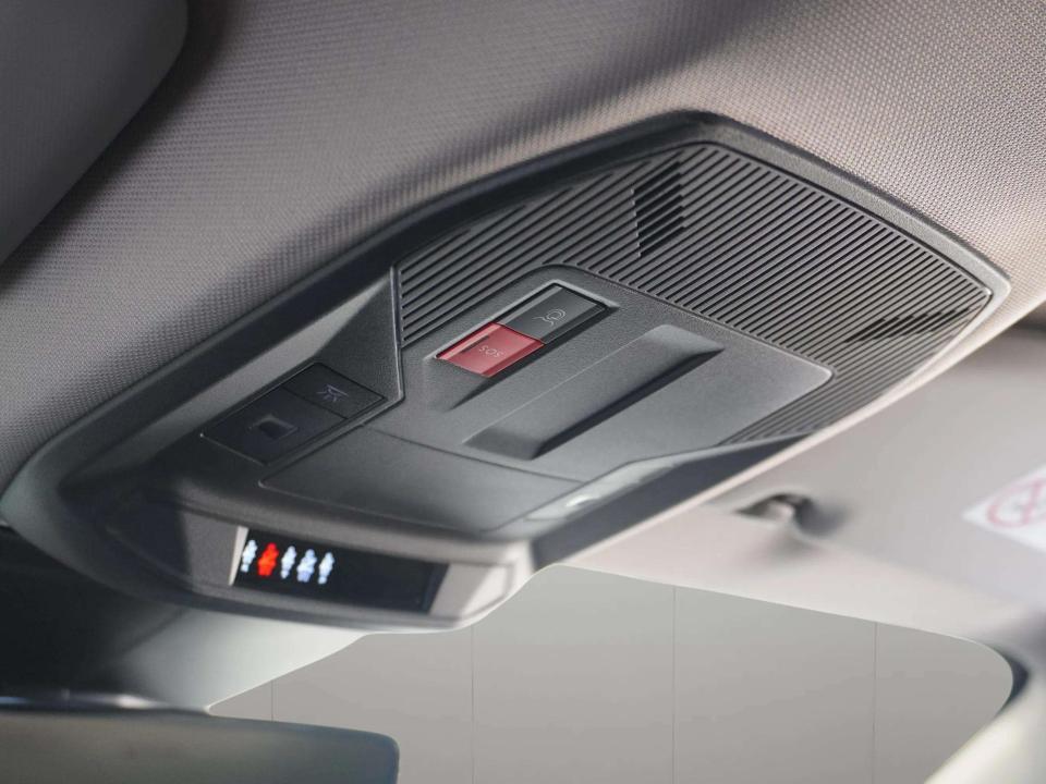 citroen-c5-x-2026-hibrido-1598cc
