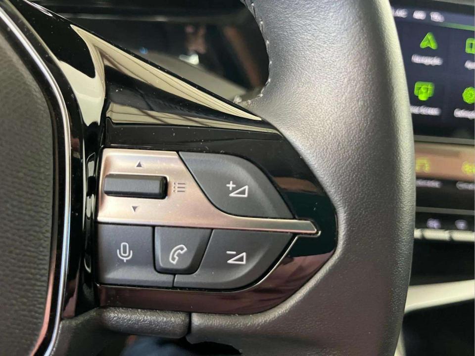 peugeot-308-2024-gasolina-1199cc