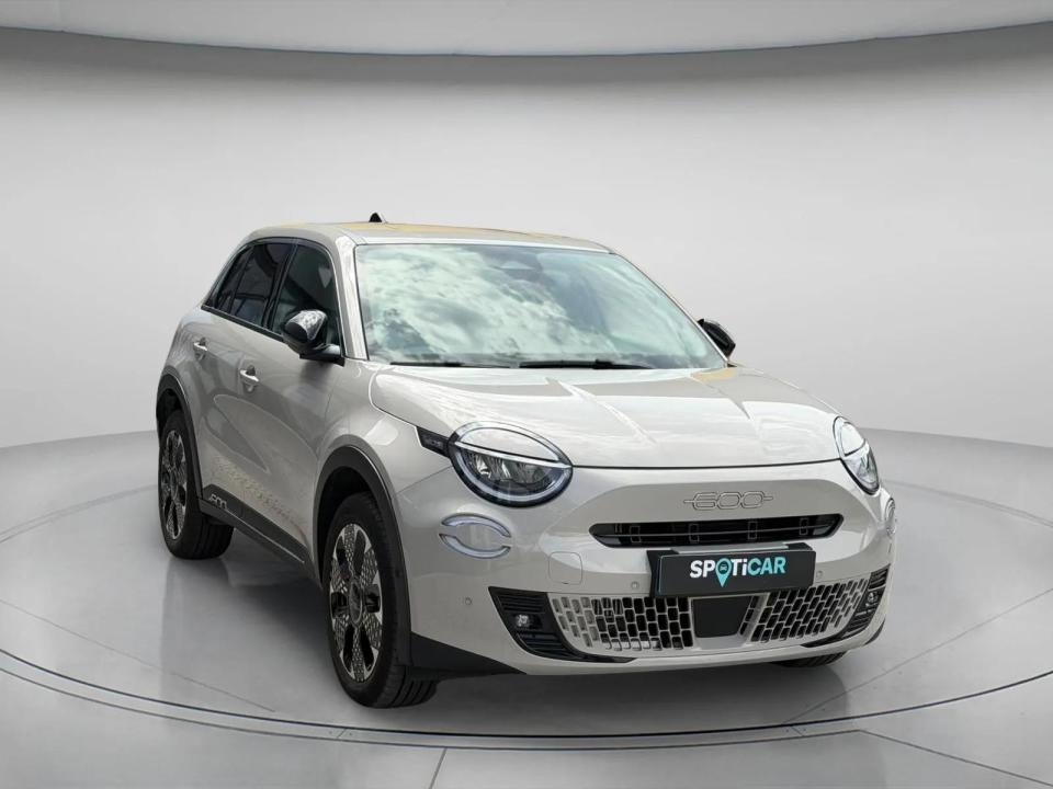 fiat-600-2026-hibrido-1199cc