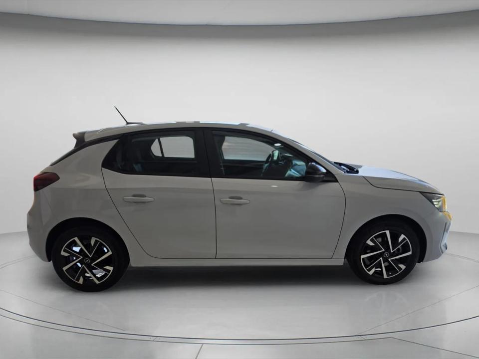 opel-corsa-2026-gasolina-1199cc