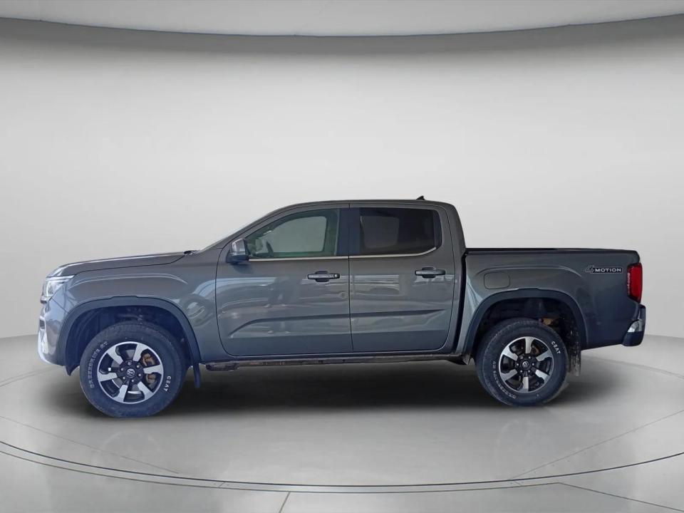 volkswagen-amarok-2025-diesel-2993cc