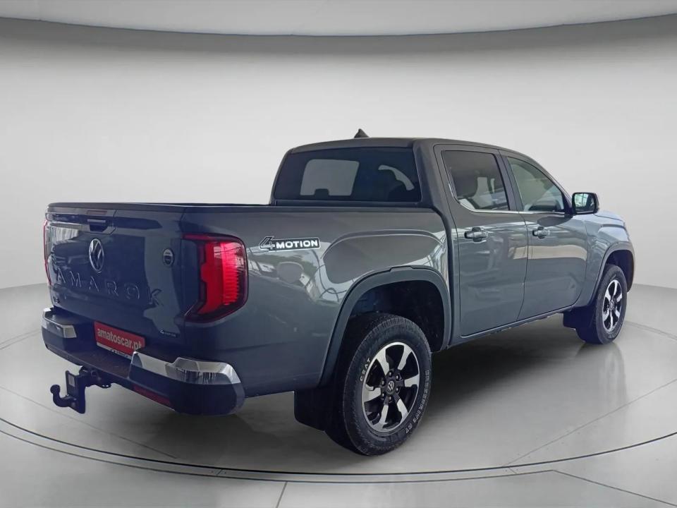 volkswagen-amarok-2025-diesel-2993cc