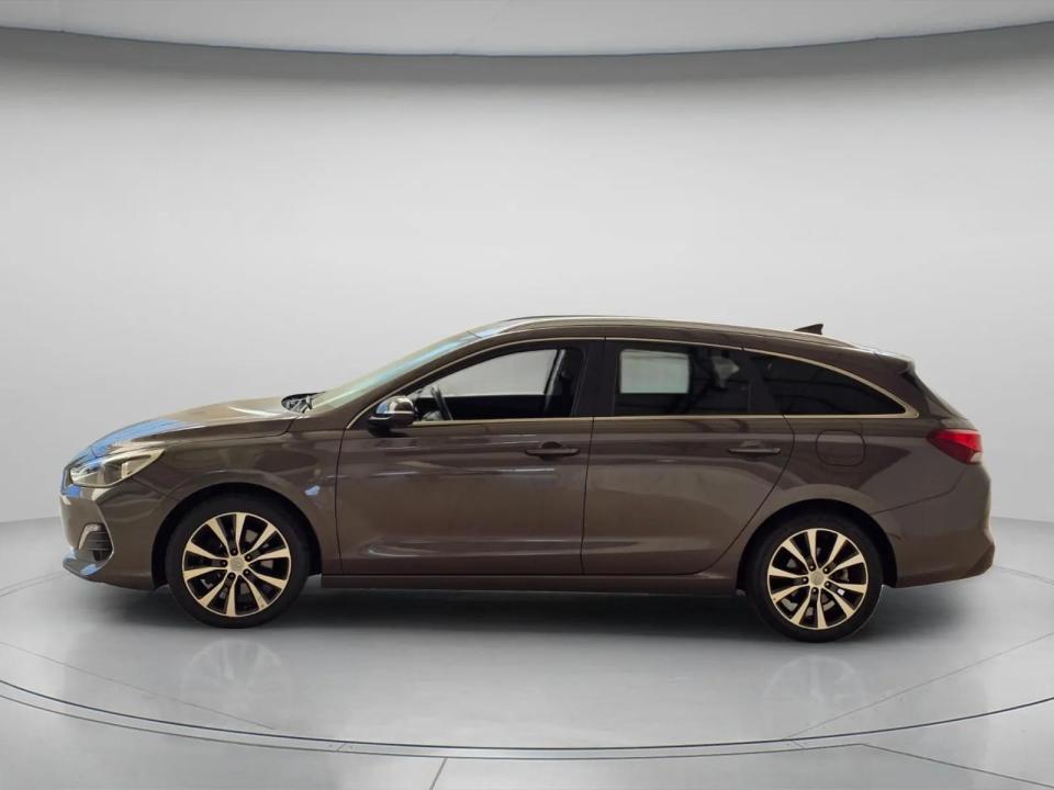 hyundai-i30-2019-gasolina-1598cc