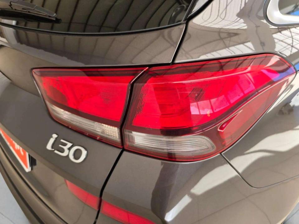 hyundai-i30-2019-gasolina-1598cc