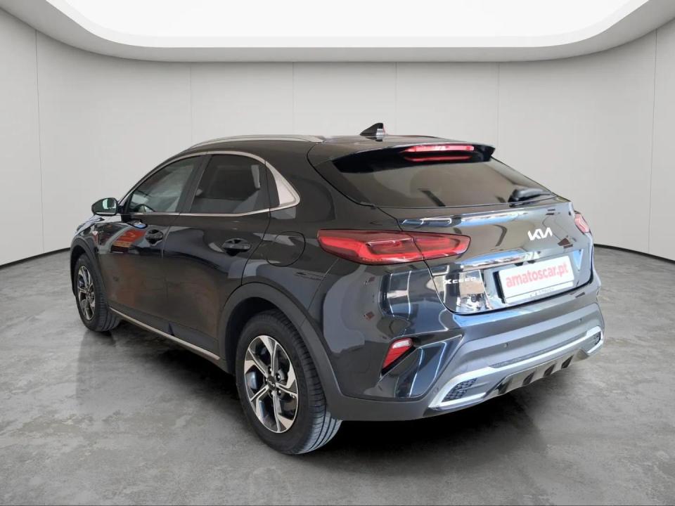 kia-xceed-2026-gasolina-998cc