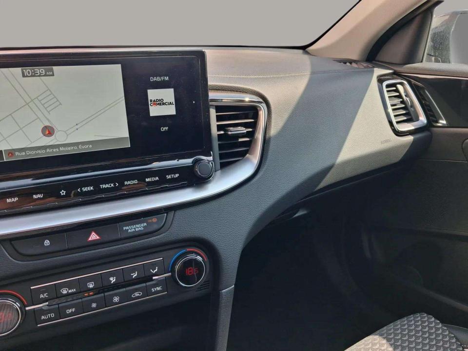 kia-xceed-2026-gasolina-998cc