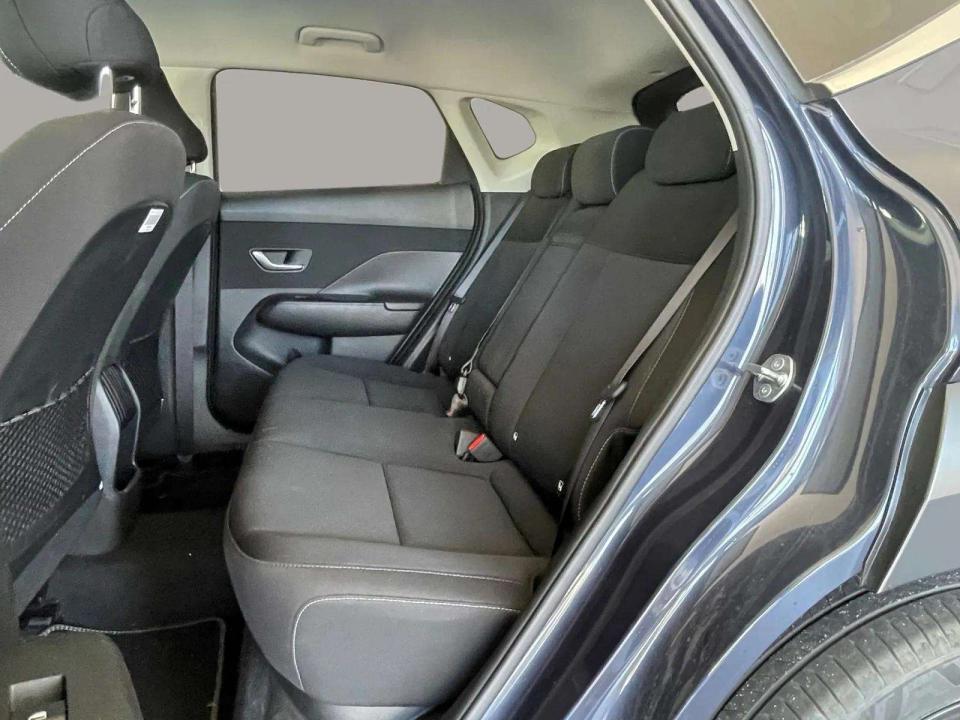 hyundai-kauai-2025-gasolina-998cc
