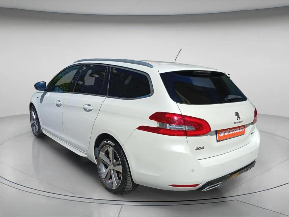 peugeot-308-2021-diesel-1499cc
