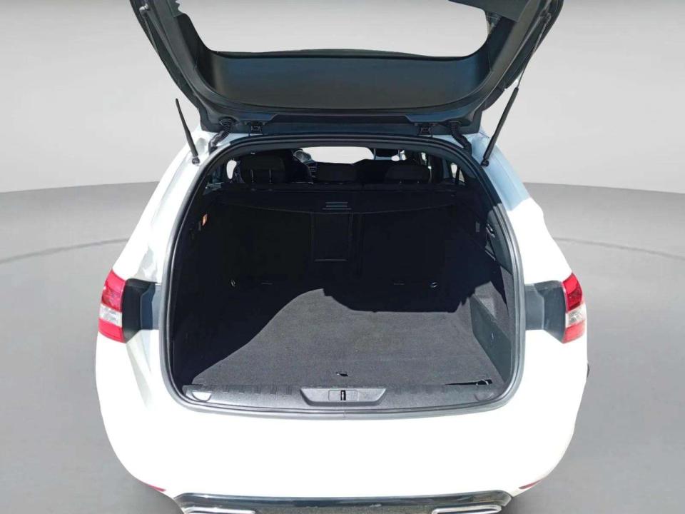 peugeot-308-2021-diesel-1499cc