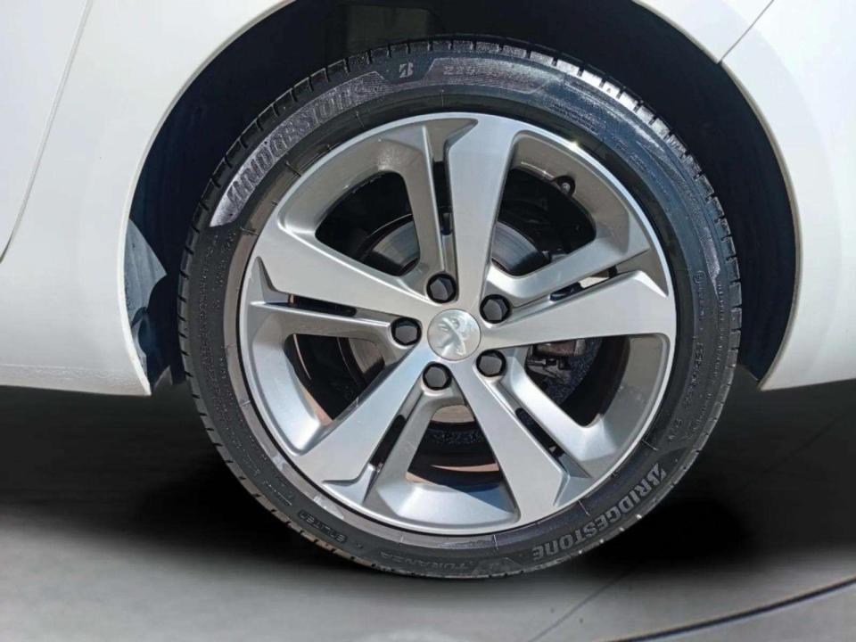 peugeot-308-2021-diesel-1499cc