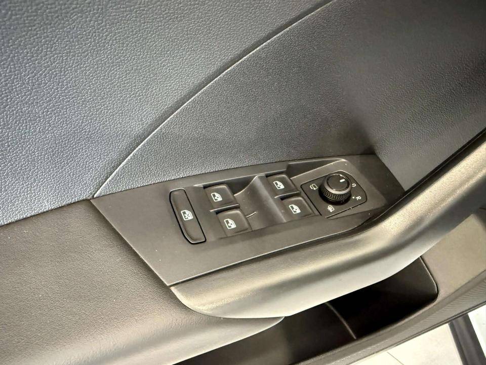 volkswagen-t-cross-2026-gasolina-999cc
