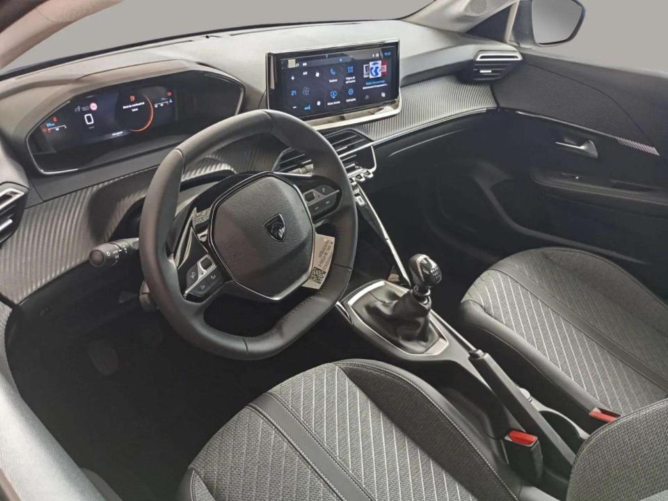peugeot-208-2026-gasolina-1199cc